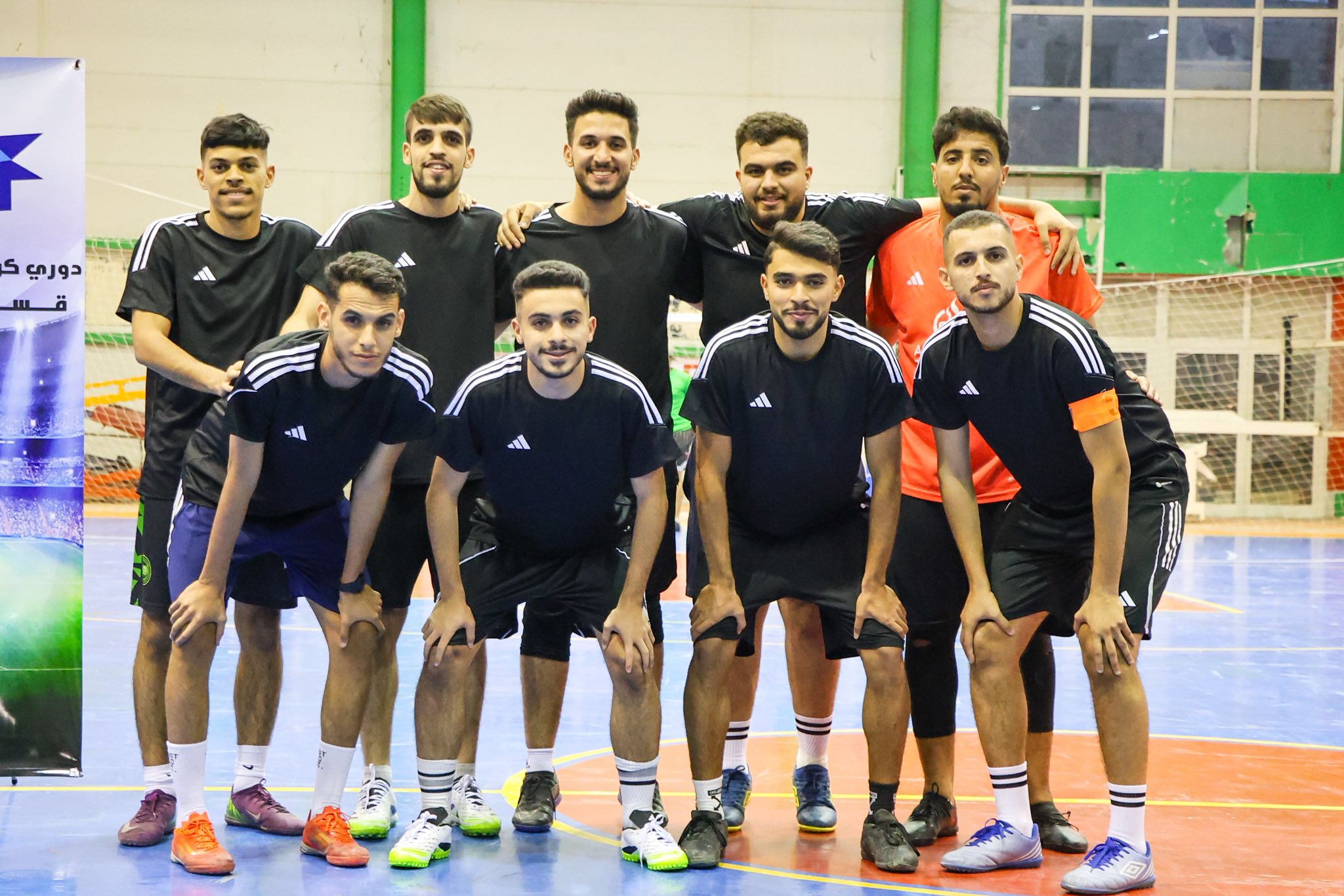 جامعة الرفاق الاهلية